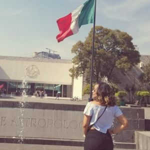 Meet your Posher, Alexsis